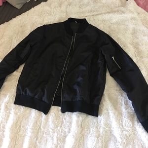 black bomber jacket